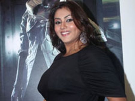 நமீதாவின் அதிரடி ஆசை!