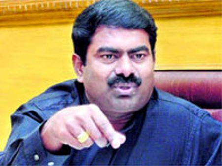 இங்கே எழவு-எதிர் வீட்டில் விருந்து: சீமான்