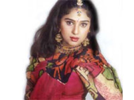 கருத்தம்மா ராஜஸ்ரீ திடீர் திருமணம்!