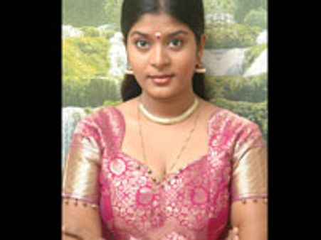 டான்ஸ் மாஸ்டராகும் நீபா