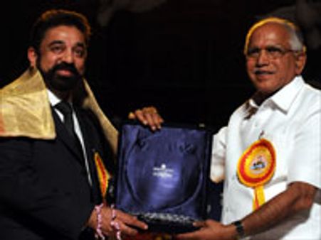 கன்னட திரைப்பட பவள விழா: மொழியால் திரையுலகைப் பிரிக்காதீர்-கமல்