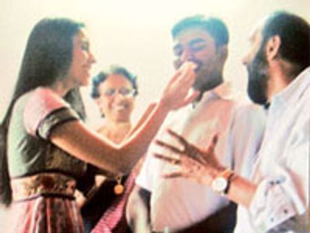 மாயமான ஆசின் உதவியாளரைக் கண்டுபிடிக்க தனிப்படை அமைப்பு