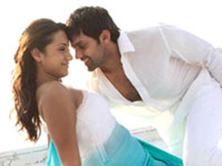 தெலுங்கில் வில்லனான ஆர்யா!