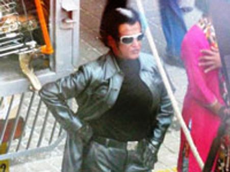 'பத்தியத்தை' விட்டார் ரஜினி!