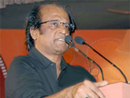 ஈழத் தமிழர்களை காப்போருக்கே ஓட்டு-ரஜினி ரசிகர்கள்