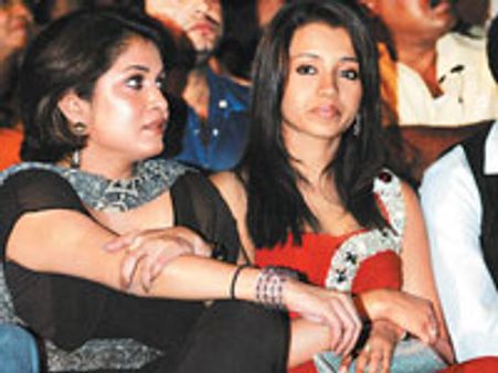 திரிஷா-ரம்யா கிருஷ்ணன் லடாய்?