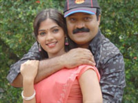 காங்கிரஸ் சார்பில் சுரேஷ் கோபி போட்டியா?