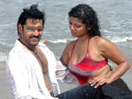 'பிரம்மதேவா'-பாய்ந்தது சென்சார் கத்திரி!