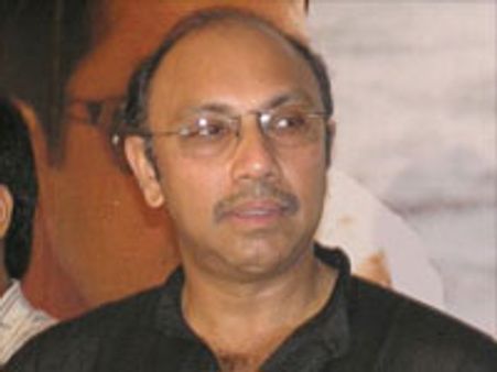 ராஜபக்சே மனுஷனா? சத்யராஜ் ஆவேசம்!