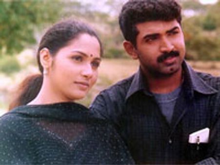 சங்கர் கணேஷ் மகன்-நடிகை ஷமிதா காதல் திருமணம்!