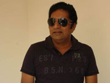 பிரபாகரன் குறித்த படத்தில் நடிக்கிறார் பிரகாஷ் ராஜ்