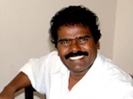 நம் பணத்தில் நம் இனத்தை அழிப்பதா? - தங்கர் ஆவேசம்