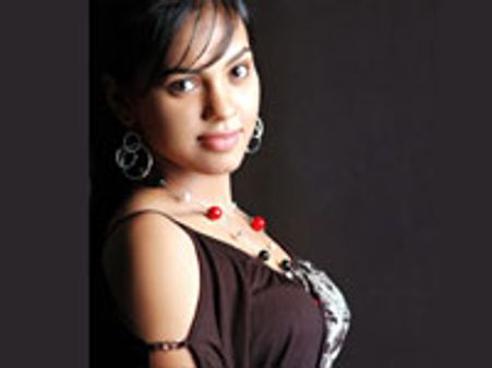 மகிழ்ச்சிக் கடலில் ஷம்மு..