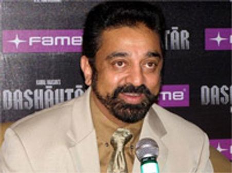 வாக்காளர் பட்டியலில் பெயரில்லை-கமல் எரிச்சல்!