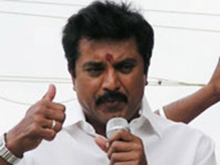 தேர்தல் கணிப்புகள் பொய்யானது ஆச்சர்யம் அளிக்கிறது-சரத்குமார்