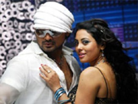 'திரு திரு துறு துறு'... திருட்டு, காதல், மோதல், ஜாலி!