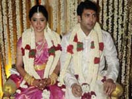 'கண்ணீர்' விட்ட ஆர்த்தி!