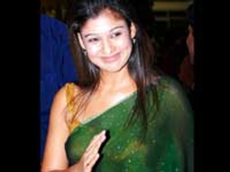 நயன் மீண்டும் 'மர்மப் பேச்சு'!