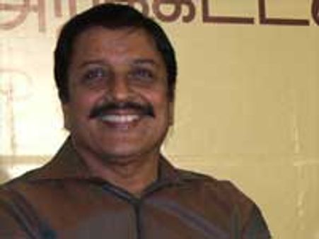 ஈழத் தமிழர் குழந்தைகளுக்கு சிவக்குமார் கல்வி உதவி