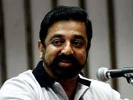 ஆக. 12-ல் உன்னைப்போல் ஒருவன்!