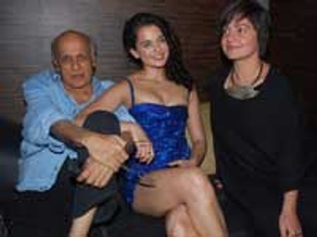 2 படம்-8 நாடு-ஒரே குறிக்கோள்!