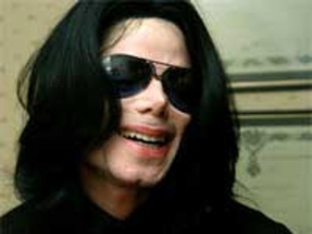 ஜாக்சன் உடல் அடக்கம் நெவர்லேன்டில் கிடையாது - ரசிகர்கள் ஏமாற்றம்