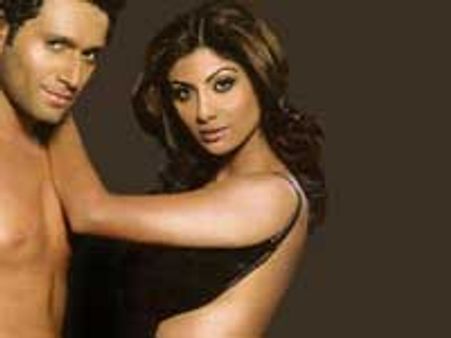 'சம்மதத்துடன்தான் செக்ஸ் வைத்தேன்'