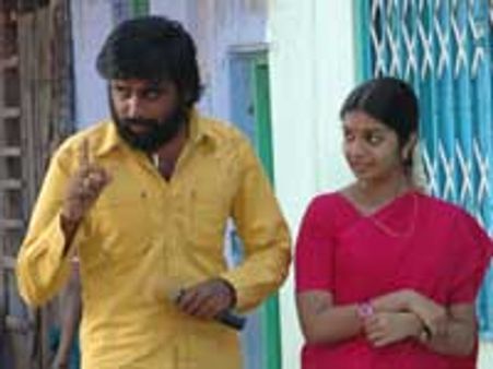 'தாத்தா'வை ஹீரோவாக்கும் சசிக்குமார்!