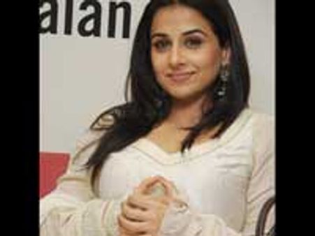 ஷா.. எல்லாம் வித்யாவுக்காக!