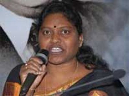 சிரஞ்சீவி கட்சித் தலைவியை மணந்தாரா பிரகாஷ் ராஜ்?