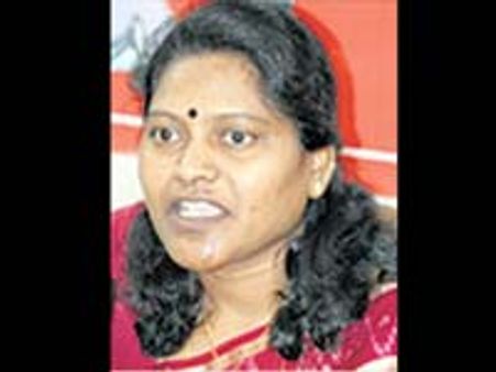 மறுக்கும் ஷோபா-பிரகாஷ் ராஜ்!