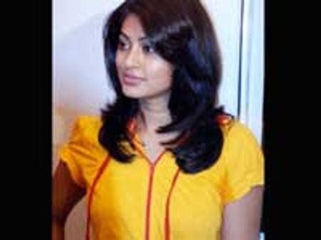 பிகினியில் ஒருபோதும் நடிக்க மாட்டேன்- சினேகா