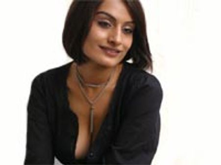 மிஸ் யுனிவர்ஸ்-வெல்வாரா ஏக்தா?