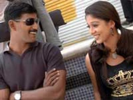 கருப்பை புற்றுநோய் சிகிச்சை-பெண்களுக்கு உதவ முன்வந்த விஷால்!