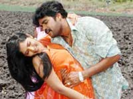 தம்புராட்டி ஆகிறார் பானு!