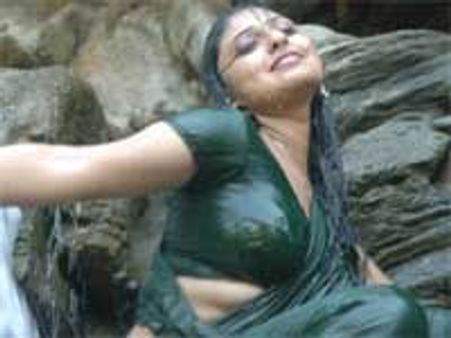 ஜகா வாங்கிய மோனிகா!