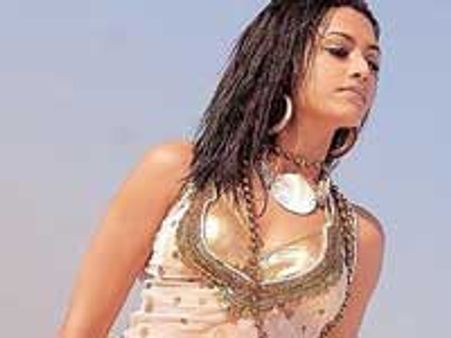 வதந்தி கிளப்புறாங்களே... மம்தா வருத்தம்