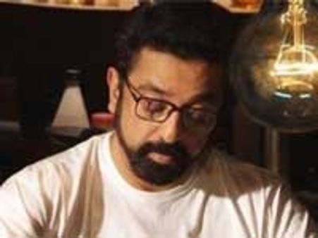 மகளிடம் உபதேசம் கேட்டது போலிருந்தது - ஸ்ருதி இசையில் கமல்