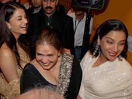 ஷபானா ஆஸ்மிக்கு 59 வயது!