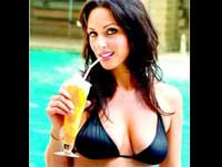 ரோசாவின் சூடான யோகா!