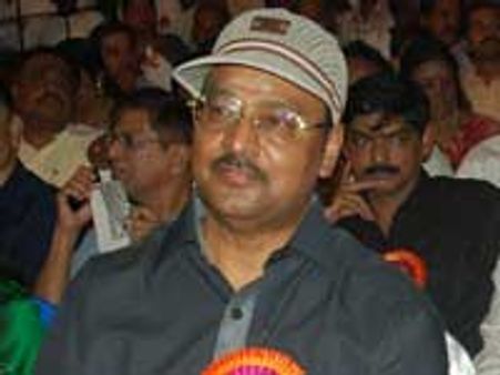 பாக்யராஜின் 'விளக்கு வச்ச நேரத்திலே...'