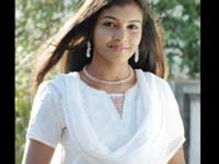 இடுப்பு பெருத்துருச்சே...!