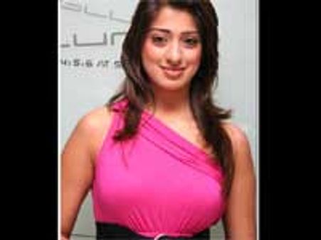 இந்தியில் லட்சுமி ராய்