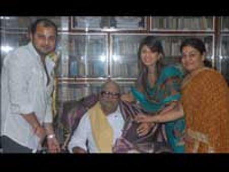 முதல்வருடன் ரம்பா, அரவிந்தசாமி சந்திப்பு