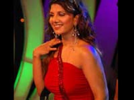 'மேஜிக் உட்' விளம்பரத் தூதராக ரம்பா!