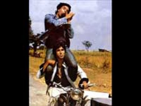 நடிப்பில் 40 ஆண்டுகளை நிறைவு செய்த அமிதாப்