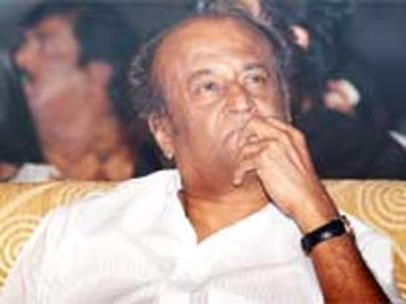 ஆந்திர வெள்ளம்-தமிழ் நடிகர்கள் ரூ.20 லட்சம் உதவி!