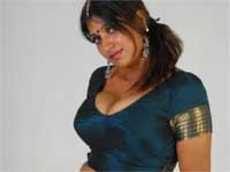 புவனேஸ்வரி இப்போ 'பக்திப் பழம்'!