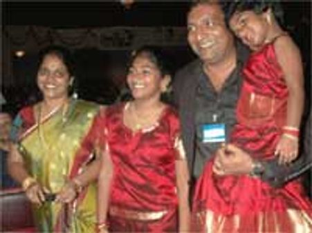 பிரகாஷ்ராஜ்-லலிதாகுமாரிக்கு விவாகரத்து!