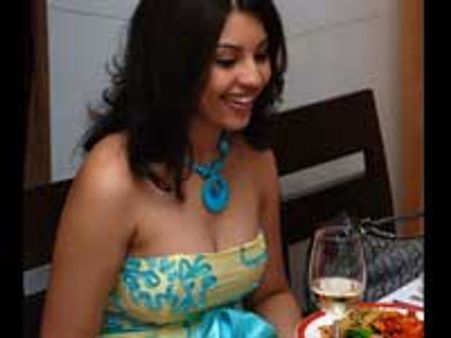 சினிமாவுக்கு வந்த 'மிஸ் இந்தியா அமெரிக்கா'